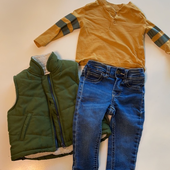 Hudson 3 piece outfit 12m - Picture 5 of 5